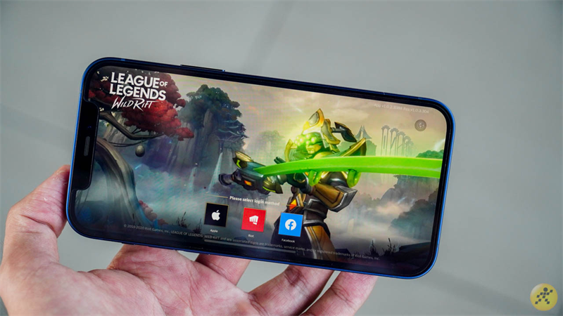 Chipset A14 Bionic chơi game thoải mái bao chiến trên iPhone 12 Chipset A14 Bionic chơi game thoải mái bao chiến trên iPhone 12