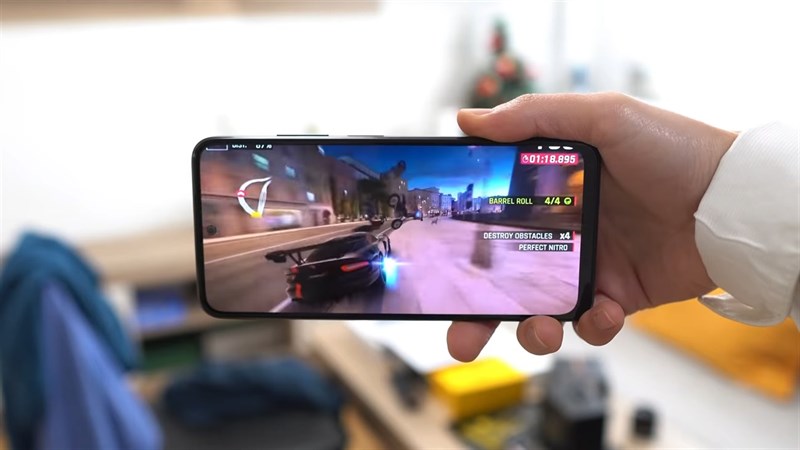 Hay cả tác vụ nặng hơn như chiến game thì chiếc điện thoại của Xiaomi vẫn có thể đáp ứng tốt. Nguồn: IntelekThor.