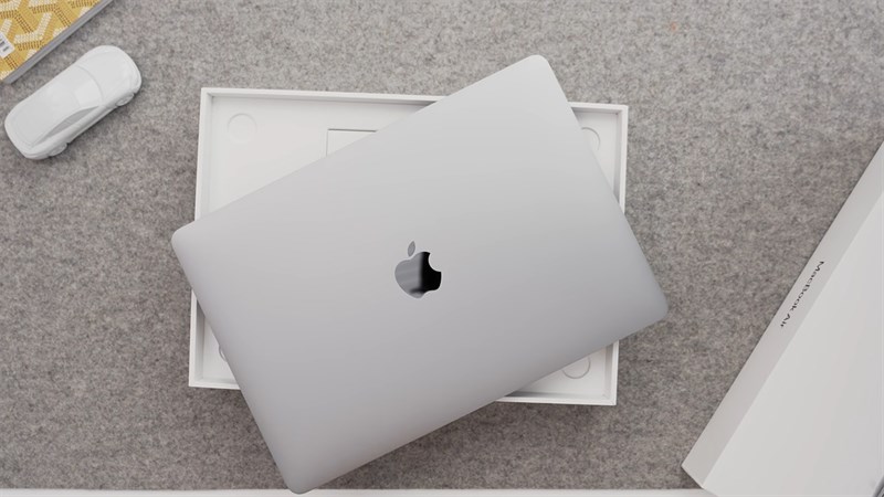Các fans nhà Táo nên mua gì cho năm mới, tham khảo ngay những sản phẩm Apple đang sale cực sốc tại Thế Giới Di Động Các fans nhà Táo nên mua gì cho năm mới, tham khảo ngay những sản phẩm Apple đang sale cực sốc tại Thế Giới Di Động