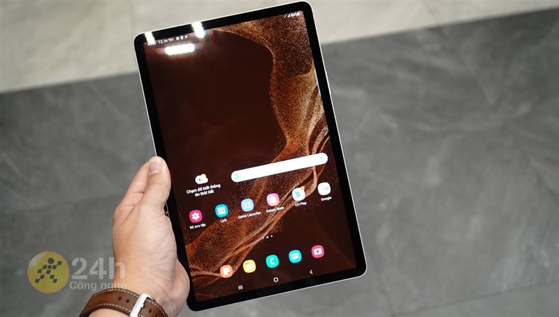 Trên tay Galaxy Tab S8