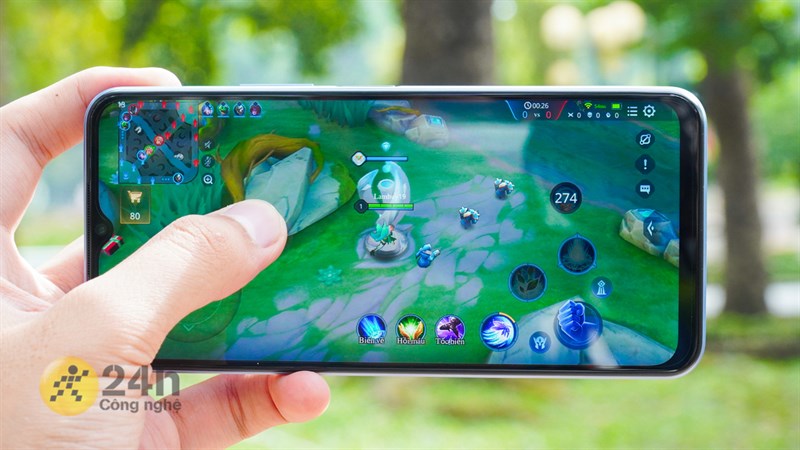 Chơi game thoải với con chip Helio G80 trên Vivo Y33s Chơi game thoải với con chip Helio G80 trên Vivo Y33s