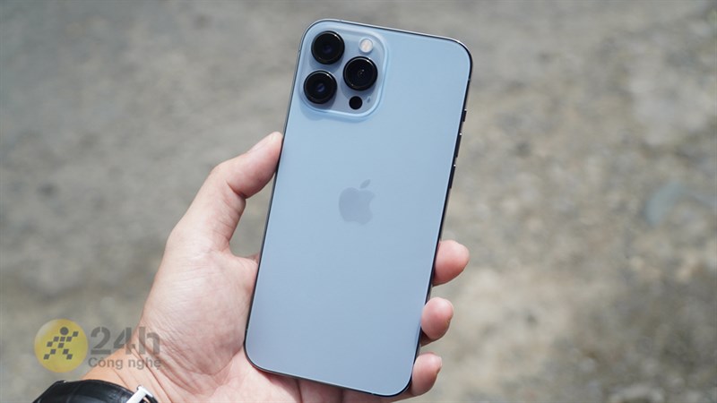 Thiết kế của iPhone 13 Pro Max sang trọng và dễ thu hút ánh nhìn Thiết kế của iPhone 13 Pro Max sang trọng và dễ thu hút ánh nhìn