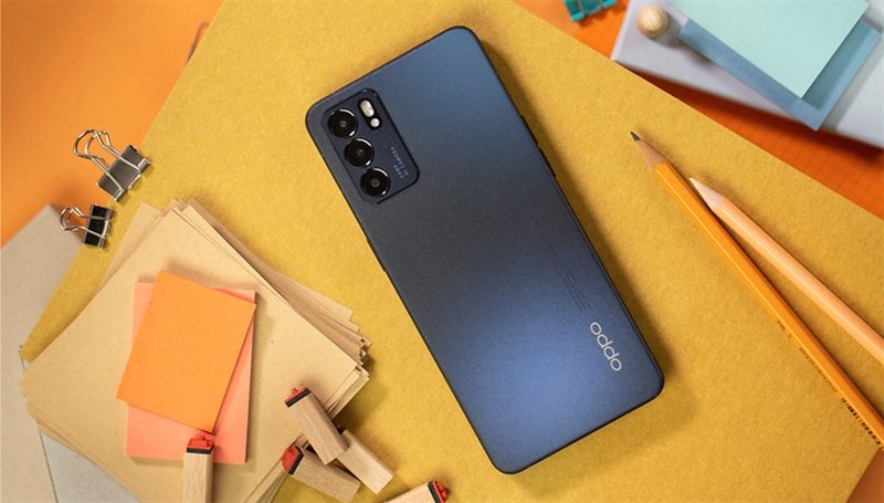 Giá OPPO Reno6 5G hiện tại