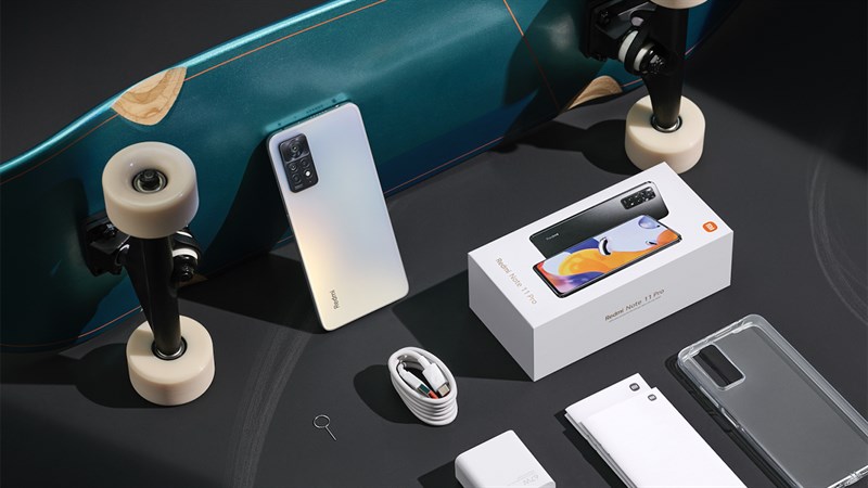 Redmi Note 11 Pro và Redmi Note 11 Pro 5G sẽ có khác biệt đôi chút về thông số cấu hình. Nguồn: Xiaomi.