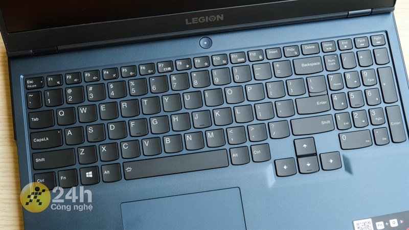 Phần nội thất bên trong của Lenovo Legion 5 15ITH6. Phần nội thất bên trong của Lenovo Legion 5 15ITH6.