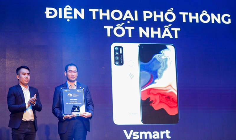 Vsmart được trao giải Điện thoại phổ thông tốt nhất tại Tech Awards 2020 Vsmart được trao giải Điện thoại phổ thông tốt nhất tại Tech Awards 2020