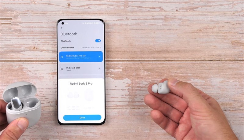 Trên tay Xiaomi Redmi Buds 3 Pro: Vẻ ngoài nhỏ gọn, pin lâu 6 tiếng