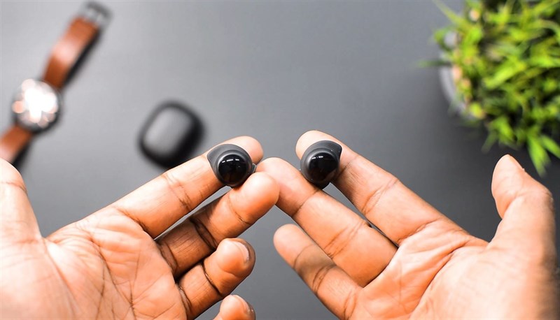 Trên tay Xiaomi Redmi Buds 3 Lite: Thiết kế nhỏ gọn, pin khá, giá rẻ Trên tay Xiaomi Redmi Buds 3 Lite: Thiết kế nhỏ gọn, pin khá, giá rẻ