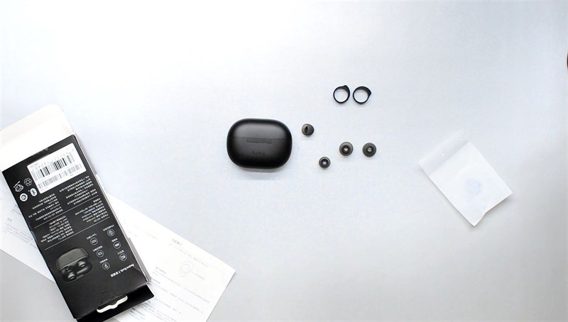 Trên tay Xiaomi Redmi Buds 3 Lite: Thiết kế nhỏ gọn, pin khá, giá rẻ Trên tay Xiaomi Redmi Buds 3 Lite: Thiết kế nhỏ gọn, pin khá, giá rẻ