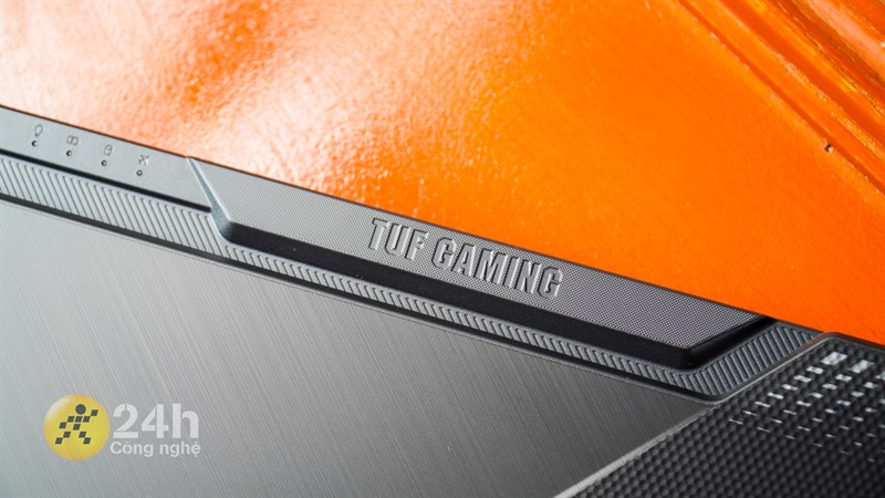 Chơi game mà gặp ASUS TUF Gaming thì 'phê' khỏi nói