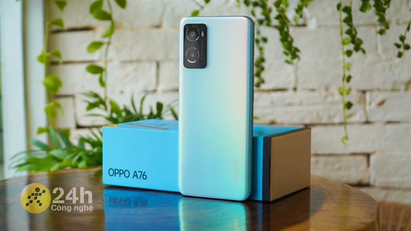 4. OPPO A76 - Smartphone tầm trung có camera tốt nhất