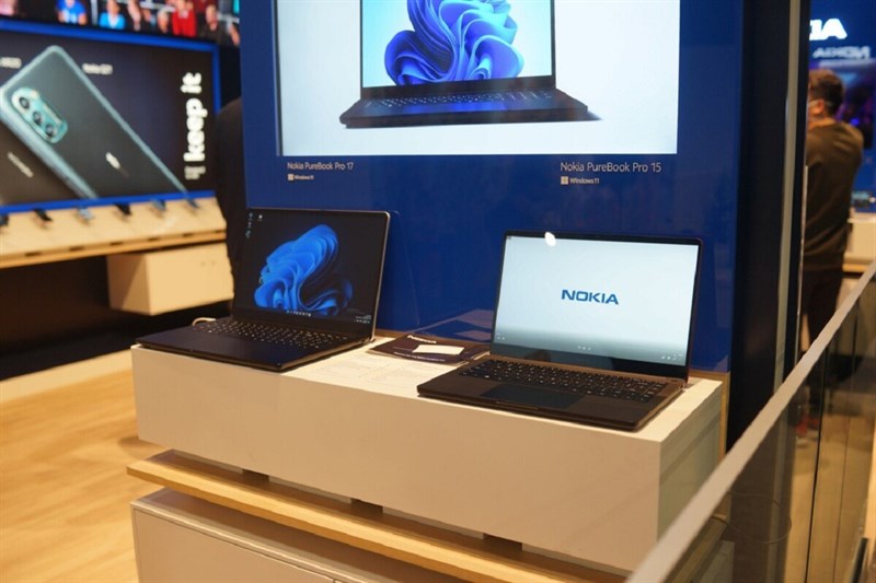 Nokia PureBook Pro 17 được trang bị 8GB RAM cùng 512 GB ổ cứng giúp bạn làm việc ổn định cũng như lưu trữ dữ liệu thoải mái Nokia PureBook Pro 17 được trang bị 8GB RAM cùng 512 GB ổ cứng giúp bạn làm việc ổn định cũng như lưu trữ dữ liệu thoải mái