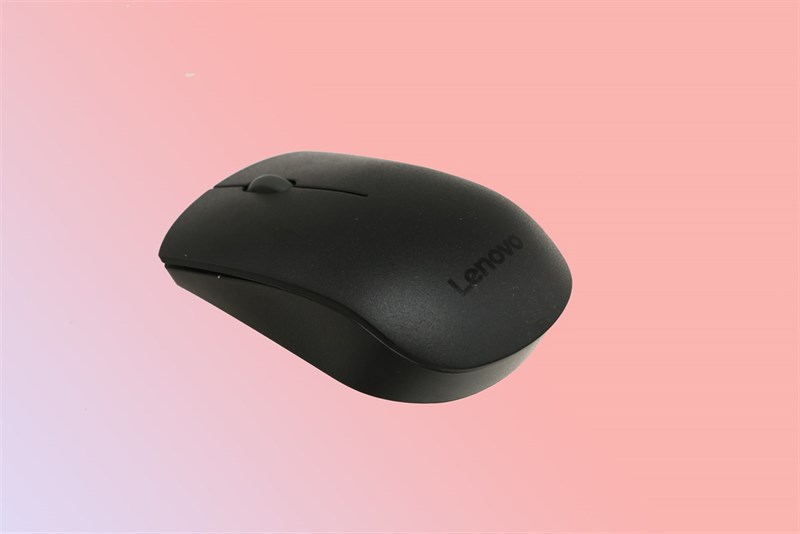Đi kèm với Lenovo IdeaCentre AIO 3 24ITL6 là con chuột không dây tiện lợi