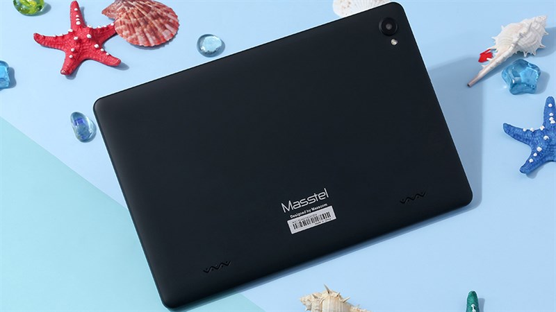 Masstel Tab 10S có thiết kế đơn giản với mặt lưng làm từ nhựa Masstel Tab 10S có thiết kế đơn giản với mặt lưng làm từ nhựa