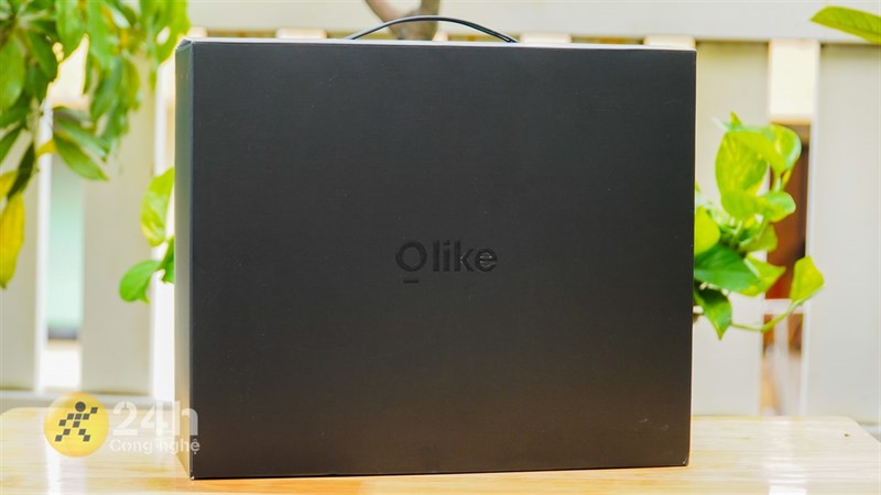Hộp đựng quà tặng đặt gạch OPPO Reno7 Series tại Thế Giới Di Động Hộp đựng quà tặng đặt gạch OPPO Reno7 Series tại Thế Giới Di Động