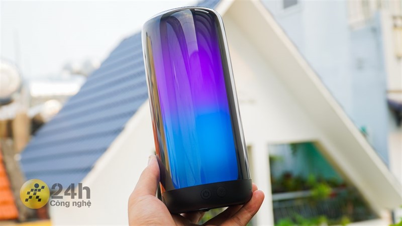 Dải đèn LED của loa giúp tăng tính thẩm mỹ Dải đèn LED của loa giúp tăng tính thẩm mỹ