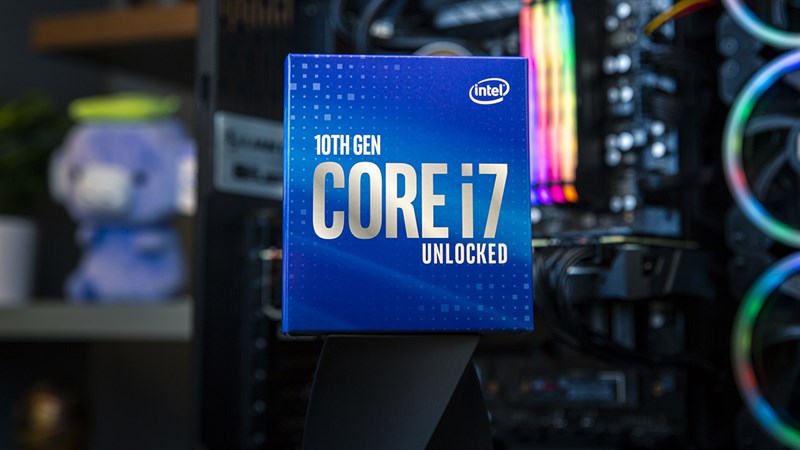 Intel core i7 cung cấp hiệu năng mạnh mẽ để lập trình thoải mái