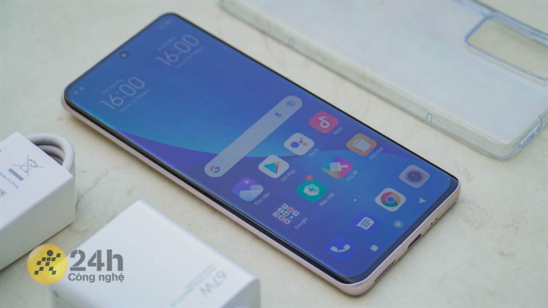 Xiaomi 12 có màn hình chất lượng và tần số quét cao 120 Hz