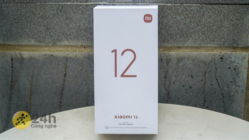 Hộp của Xiaomi 12 có trông rất quen thuộc