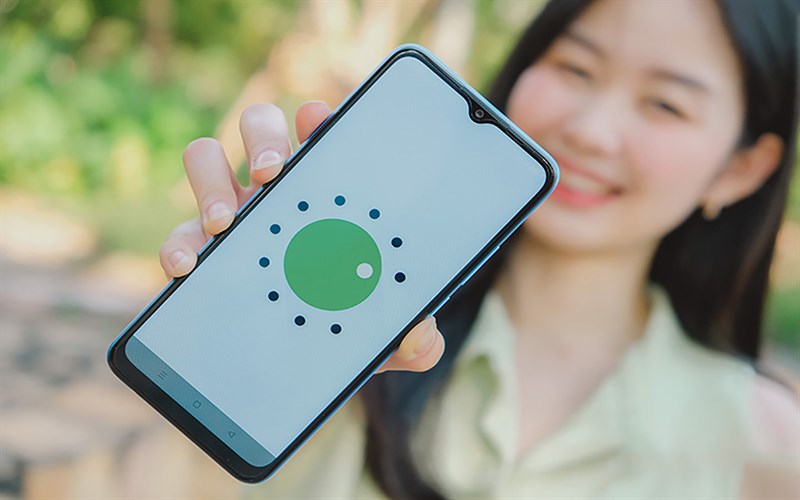 Hình ảnh smartphone OPPO bí ẩn Hình ảnh smartphone OPPO bí ẩn