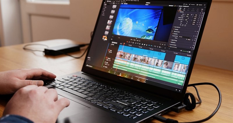ASUS VivoBook Pro 16X OLED cấu hình mạnh mẽ với vi xử lý AMD Ryzen 5 5600H