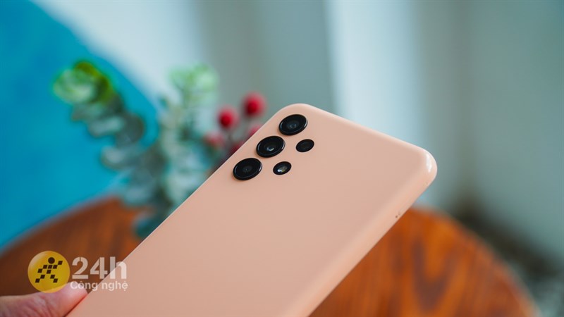 Cụm 4 camera ở mặt lưng của Galaxy A13 