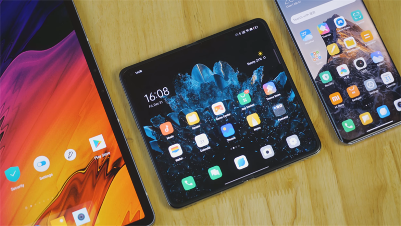 Samsung PR nhầm cho OPPO Find N trong một video trên Twitter Samsung PR nhầm cho OPPO Find N trong một video trên Twitter