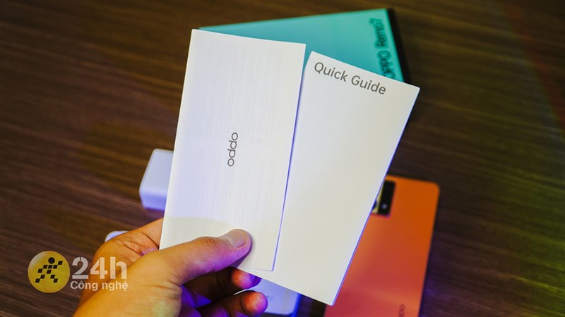 OPPO Reno7 4G OPPO Reno7 4G