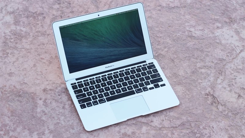 MacBook Air 11 inch (Early 2014) MacBook Air 11 inch (Early 2014)