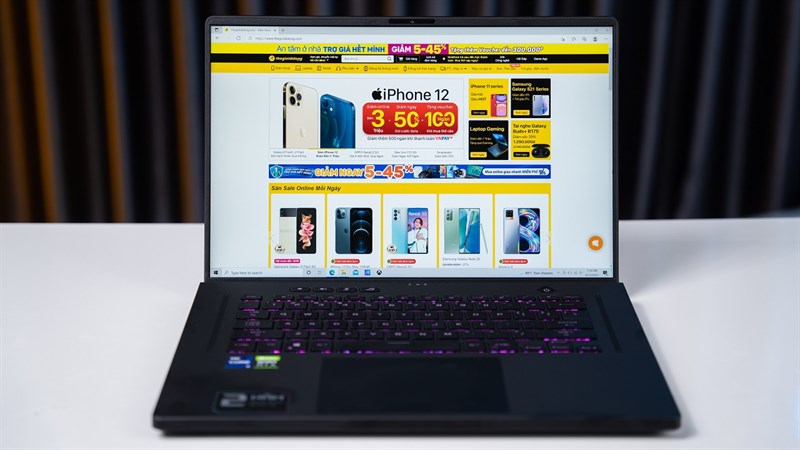 ASUS ROG Zephyrus M16 2022 được trang bị màn hình IPS 16 inch với độ phân giải 2.560 x 1.600 pixel ASUS ROG Zephyrus M16 2022 được trang bị màn hình IPS 16 inch với độ phân giải 2.560 x 1.600 pixel