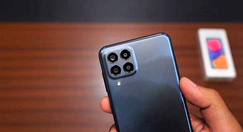 Samsung Galaxy M34 5G có gì mới: Giá 9.5 triệu, Exynos 1200, pin lớn