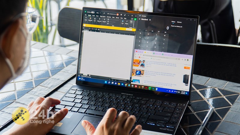 ASUS ZenBook 14X OLED có thể cân tốt từ các tác vụ văn phòng cho đến các công việc thiết kế đồ họa, sáng tạo nội dung, chỉnh sửa hình ảnh,..., một cách mượt mà, trơn tru. ASUS ZenBook 14X OLED có thể cân tốt từ các tác vụ văn phòng cho đến các công việc thiết kế đồ họa, sáng tạo nội dung, chỉnh sửa hình ảnh,..., một cách mượt mà, trơn tru.