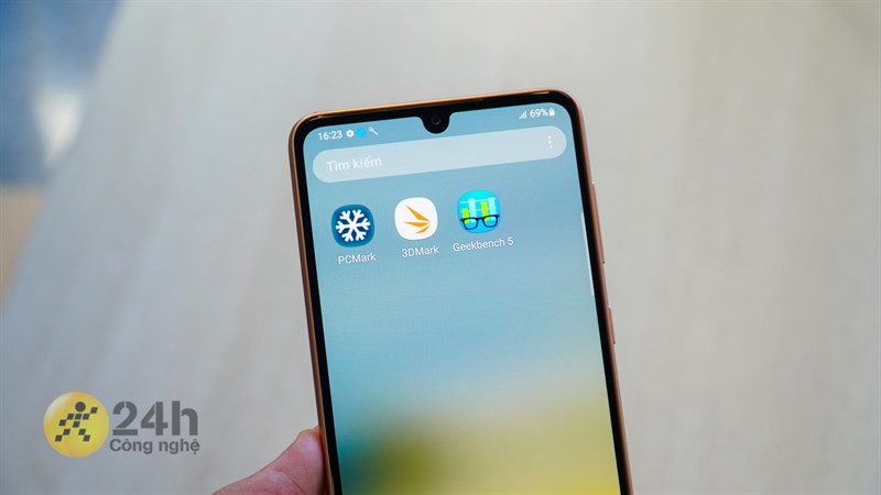 Galaxy A33 5G mang đến một kết quả khá tốt ở cả 2 bài test đầu tiên này. 