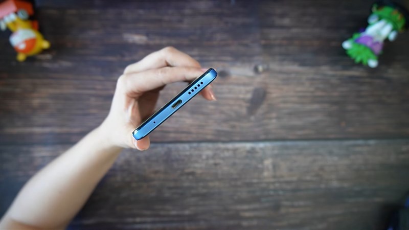 Cạnh dưới của Redmi Note 11 Xiaomi Fan Festival Cạnh dưới của Redmi Note 11 Xiaomi Fan Festival