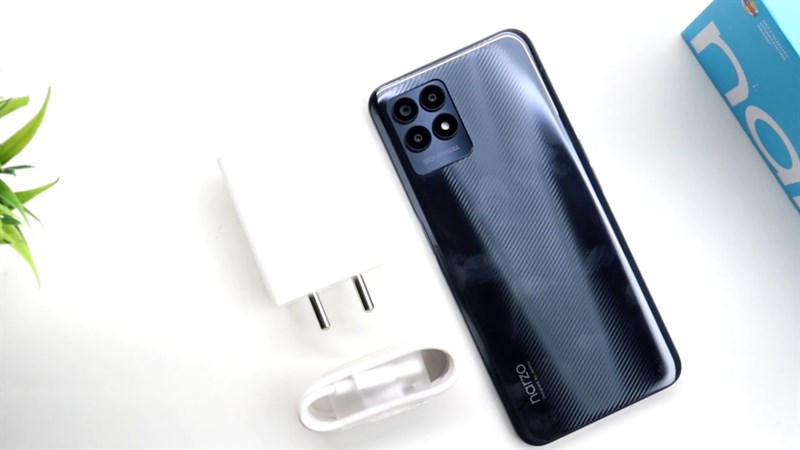 Realme Narzo 50 có công nghệ sạc nhanh 33 W