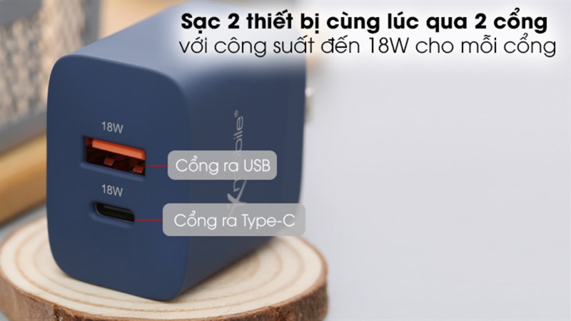 Có thể sạc cùng lúc hai thiết bị chính là ưu điểm lớn của sản phẩm này. Có thể sạc cùng lúc hai thiết bị chính là ưu điểm lớn của sản phẩm này.