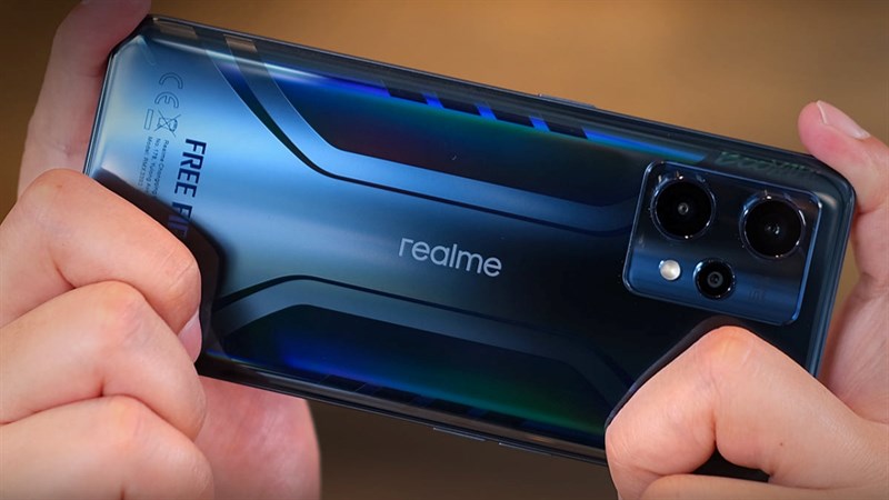 Realme 9 Pro+ Free Fire Limited Edition