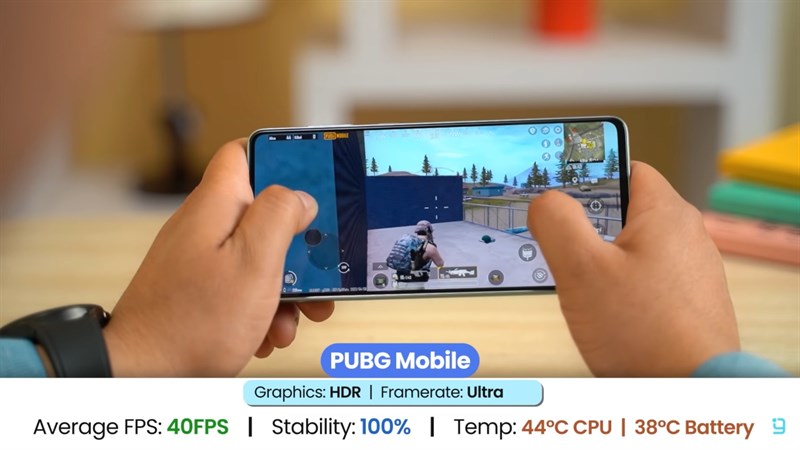 Galaxy A73 5G có thể chơi tốt tựa game PUBG. Nguồn : GadgetByte