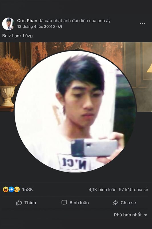 Cris Phan cũng tham gia trend trên Facebook