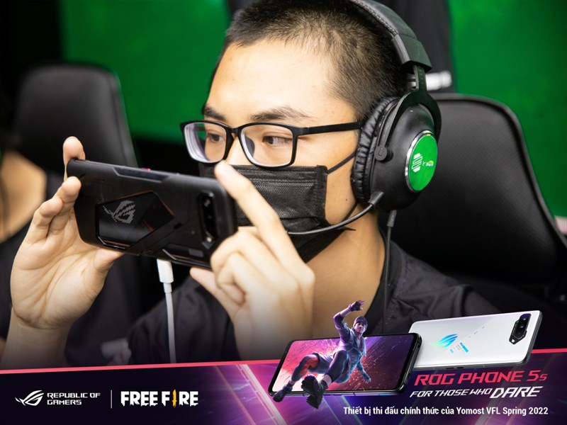 ROG Phone 5s là thiết bị thi đấu chính thức của giải đấu Free Fire Yomost VFL Spring 2022 ROG Phone 5s là thiết bị thi đấu chính thức của giải đấu Free Fire Yomost VFL Spring 2022