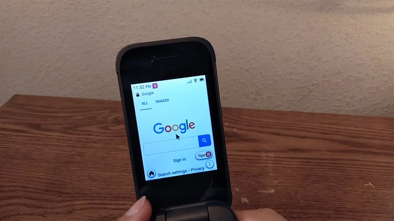 Giao diện sử dụng trình duyệt Web trên Nokia 2760 Flip 4G Giao diện sử dụng trình duyệt Web trên Nokia 2760 Flip 4G