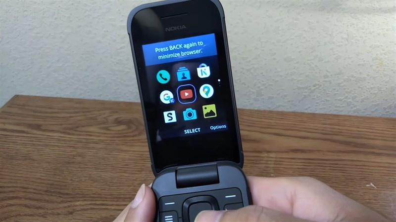 Trên tay Nokia 2760 Flip 4G Trên tay Nokia 2760 Flip 4G