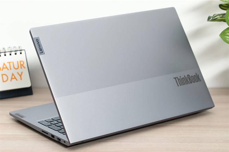 Rộn ràng dịp lễ 30/04, laptop Lenovo Thinkbook đồng giảm 2.5 triệu