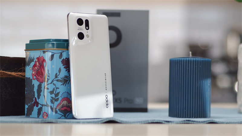 Viên pin 5.000 mAh trên OPPO Find X5 Pro 5G đủ dùng 1 ngày dài Viên pin 5.000 mAh trên OPPO Find X5 Pro 5G đủ dùng 1 ngày dài