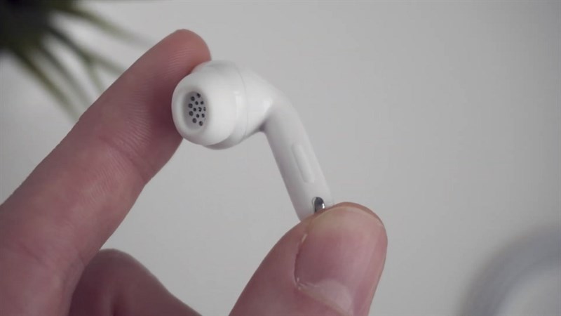 Phần cuống tai nghe Xiaomi Buds 3T Pro là khu vực cảm ứng để người dùng tương tác với thiết bị Phần cuống tai nghe Xiaomi Buds 3T Pro là khu vực cảm ứng để người dùng tương tác với thiết bị