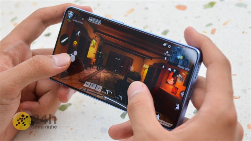 Cùng mình trải nghiệm chiến game thực tế trên OPPO Reno7 Pro 5G nha