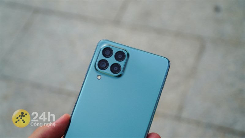 Cụm camera hình vuông của Galaxy M53 5G Cụm camera hình vuông của Galaxy M53 5G