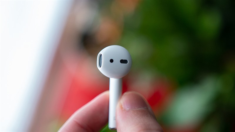 Airpods 2 có thiết kế đặc trưng, vừa tinh tế, vừa sang trọng