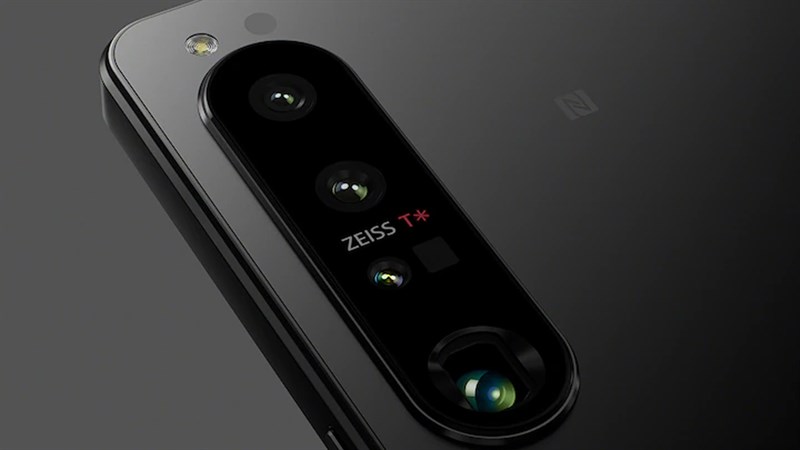 Sony Xperia 1 IV ra mắt với camera zoom quang 8x