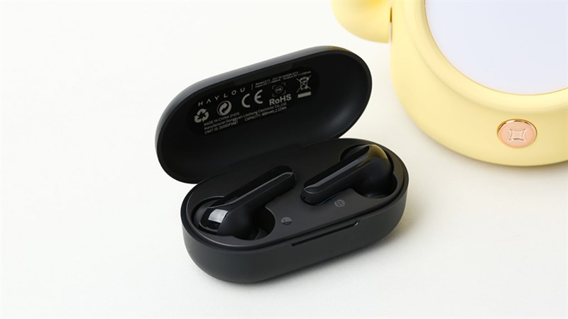 Haylou GT3 chính là sản phẩm tai nghe bluetooth giá tốt mà các bạn học sinh, sinh viên không nên bỏ qua. Haylou GT3 chính là sản phẩm tai nghe bluetooth giá tốt mà các bạn học sinh, sinh viên không nên bỏ qua.